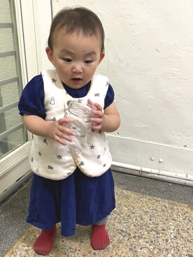 「アイテム（その他ベビーウェア）」を使った、Lesleyさん（キッズ・80cm）の春コーディネート