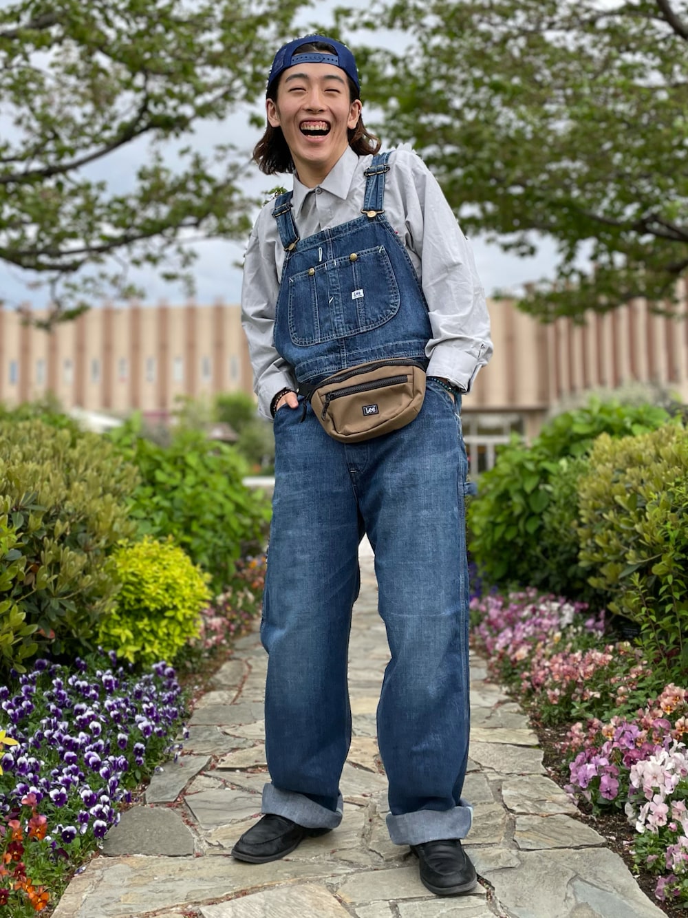 「NEW ERAのアイテム（キャップ、ブルー系）」を使った、しんぺいさん（メンズ・167cm）の秋コーディネートの1枚目の写真
