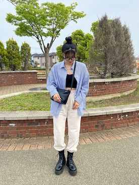 「UNIQLO（ユニクロ）のアイテム（スウェットパンツ、ホワイト系）」を使った、MISAKIさん（レディース・160cm）の春コーディネート