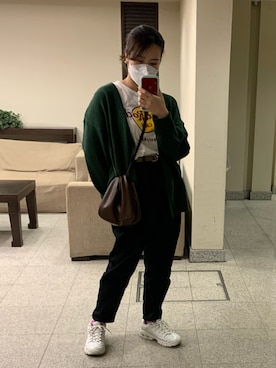 「classicalelf（クラシカルエルフ）のアイテム（チノパンツ、ブラック系）」を使った、syk627さん（レディース・163cm）の秋コーディネート