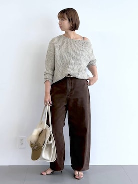 「アイテム（サンダル）」を使った、babylonesaitoさん（レディース・165cm・40代）の秋コーディネート