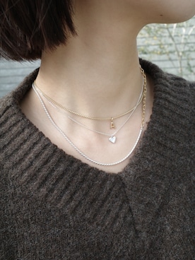 「アイテム（チャーム）」を使った、tomiさん（レディース・165cm）の冬コーディネート