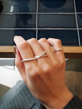 「アイテム（リング）」を使った、tomiさん（レディース・165cm）の秋コーディネート