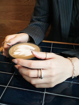 「アイテム（リング）」を使った、tomiさん（レディース・165cm）の秋コーディネート