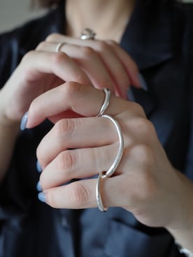 「TEN.（テン）のアイテム（アクセサリー）」を使った、tomiさん（レディース・165cm）の夏コーディネート