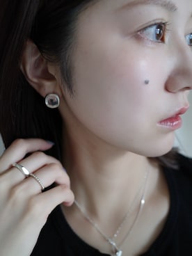 「TEN.（テン）のSILVER925 グラストウピアス（ピアス（両耳用）、シルバー系）」を使った、tomiさん（レディース・165cm）の夏コーディネート