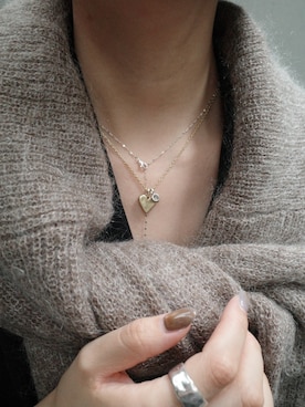 「アイテム（チャーム）」を使った、tomiさん（レディース・165cm）の秋コーディネート