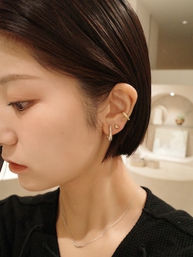 「アイテム（イヤーカフ）」を使った、tomiさん（レディース・165cm）の秋コーディネート