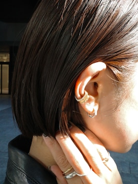 「アイテム（イヤーカフ）」を使った、tomiさん（レディース・165cm）の秋コーディネート