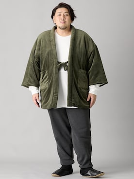 「アイテム（ルームウェア）」を使った、ニッセンラージメンズモデルさん（メンズ・178cm）の秋コーディネート