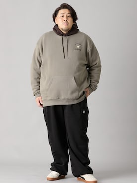 「ジョガーパンツ」｜ニッセンラージメンズモデルさん（メンズ・178cm）の秋コーディネート