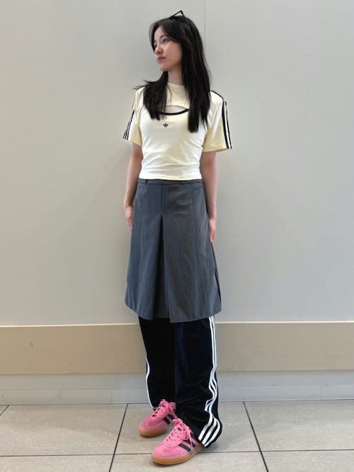 セール】カットアウト カリ半袖Tシャツ / アディダスオリジナル