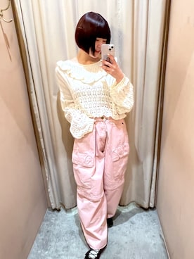 「w closet（ダブルクローゼット）の2WAYカーゴパンツ（その他パンツ、ピンク系）」を使った、せらさん（レディース・160cm）の春コーディネート