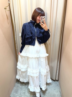 「w closet（ダブルクローゼット）のフリルナイロンブルゾン（ブルゾン、ブルー系）」を使った、せらさん（レディース・160cm）の春コーディネート