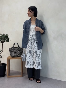 「Jena espace merveilleux(ジェナ エスパスメルヴェイユ)の〈8/15インスタライブご紹介アイテム〉【PalinkA/パリンカ】レース刺繍キャミワンピース(ワンピース、ホワイト系)」を使った、さらさん(レディース・152cm)の夏コーディネート