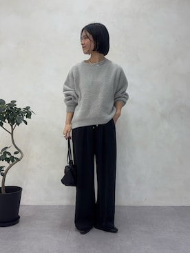 「Jena espace merveilleux(ジェナ エスパスメルヴェイユ)のラメフェザーソフトニット 秋冬ニット(ニット/セーター、グレー系)」を使った、さらさん(レディース・152cm)の秋コーディネート
