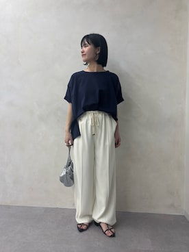 「Jena espace merveilleux(ジェナ エスパスメルヴェイユ)の【お気に入り件数1万人突破!】ビッグ変形Tシャツ(Tシャツ/カットソー、ブルー系)」を使った、さらさん(レディース・152cm)の春コーディネート
