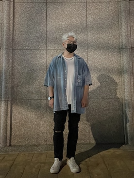 「HELMUT LANG（ヘルムートラング）のアイテム（トップス）」を使った、brutalismさん（メンズ・170cm）の冬コーディネート