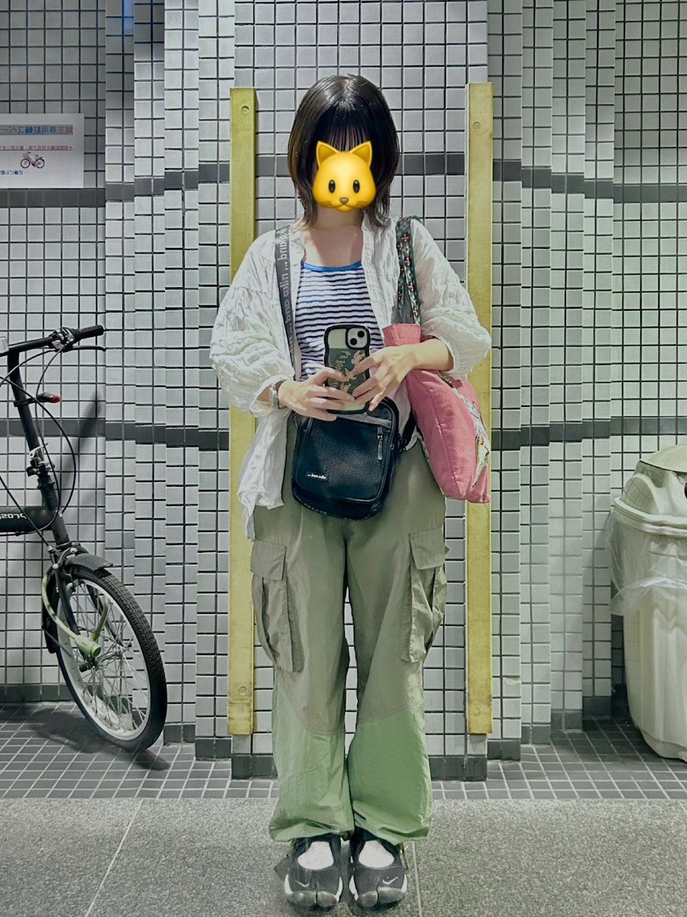 「ボーダー、休日スタイル、骨格ナチュラル、おしゃれさんと繋がりたい、夏コーデ、タビシューズ、低身長コーデ」｜「w closetの切替イージーカーゴパンツ（カーゴパンツ、グリーン系）」を使った、やもさん（骨格ナチュラル・レディース・154cm）の夏コーディネートの1枚目の写真