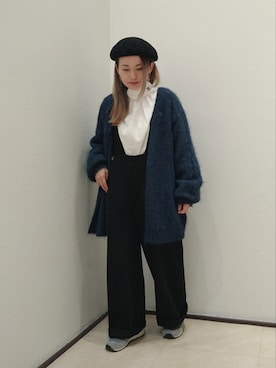「白ブラウス」｜「アイテム（オールインワン・サロペット）」を使った、あおいちごさん（レディース・152cm）の秋コーディネート