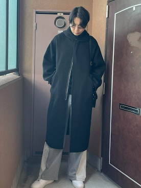 「ショルダーバッグ」｜「アイテム（スウェットパンツ）」を使った、MKさん（メンズ・185cm）の冬コーディネート