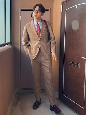 「アイテム（フォーマルスーツ/小物）」を使った、MKさん（メンズ・185cm）の秋コーディネート
