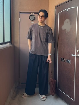 「アイテム（トップス、ブラウン系）」を使った、MKさん（メンズ・185cm）の秋コーディネート