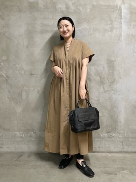 「アイテム（ブレスレット）」を使った、earのとみつかさん（レディース・158cm）の夏コーディネート