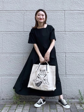 「ネコ」｜「アイテム（アクセサリー）」を使った、earのとみつかさん（レディース・158cm）の夏コーディネート