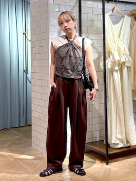 「アイテム（ストール/ショール）」を使った、まいさん（レディース・154cm）の秋コーディネート