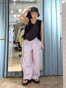 「アイテム（スラックス、パープル系）」を使った、まいさん（レディース・154cm）の夏コーディネート