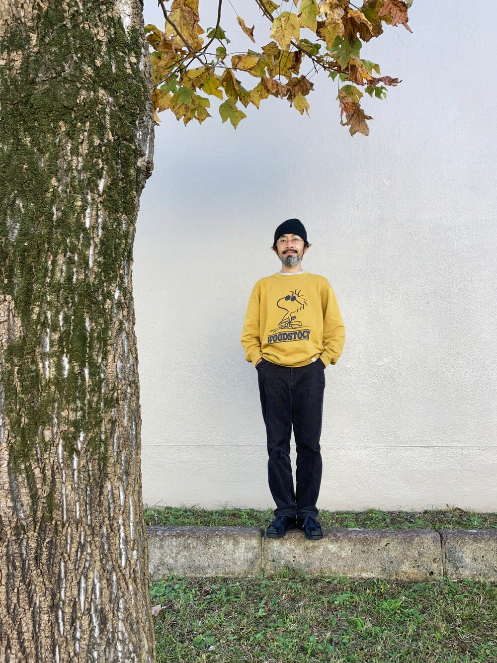 「WORKMAN、ワークマン、Zparts、UNIQLO、UNIQLO U、PEANUTS、ＳＮＯＯＰＹ、スヌーピー、supermarket、supermarketrelaxfit、clarks、ニット帽」｜「WORKMANのアイテム（ニットキャップ/ビーニー、ブラック系）」を使った、【Khaki's】A田さん（メンズ・163cm）の秋コーディネートの1枚目の写真
