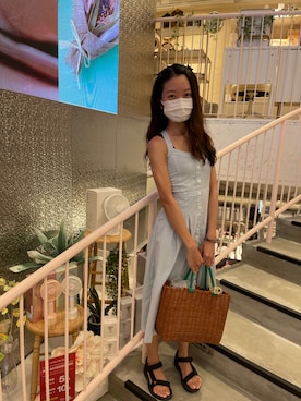 「AIR SPACE（エアースペース）のアイテム（スカート、ベージュ系）」を使った、vivian0513さん（レディース）の夏コーディネート