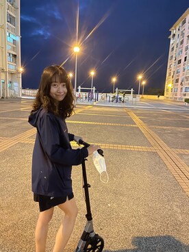 「manmutのアイテム（マウンテンパーカー、ブルー系）」を使った、vivian0513さん（レディース）の冬コーディネート