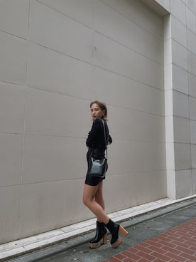 「ENVYM（アンビー）のアイテム（バッグ）」を使った、ENVYM_rioさん（レディース・163cm）の秋コーディネート