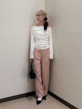 「FREE'S MART（フリーズマート）のタックオフショルカットソー（Tシャツ/カットソー、ホワイト系）」を使った、こころさん（レディース・163cm）の秋コーディネート