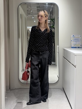 「FREE'S MART（フリーズマート）のレース付きフロントデザインカットソー（Tシャツ/カットソー、ブラック系）」を使った、こころさん（レディース・163cm）の秋コーディネート