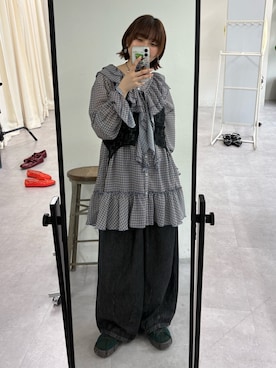 「CIAOPANIC（チャオパニック）のラッフル付け襟チェックシアーチュニックブラウス（シャツ/ブラウス、ブルー系）」を使った、ひなのさん（レディース・159cm）の夏コーディネート