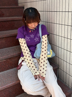 「CIAOPANIC（チャオパニック）の【2サイズ展開】スターワッペンTee（Tシャツ/カットソー、パープル系）」を使った、ひなのさん（レディース・159cm）の春コーディネート