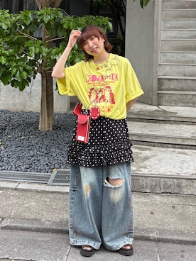 「CIAOPANIC（チャオパニック）のピグメントバンドTEE（Tシャツ/カットソー、イエロー系）」を使った、ひなのさん（レディース・159cm）の春コーディネート