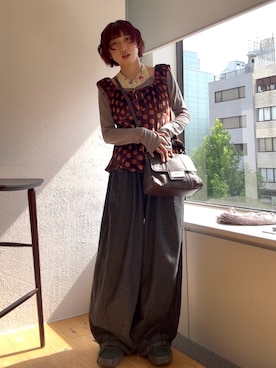 「CIAOPANIC（チャオパニック）の【cian denim/シアンデニム】切替スーパーワイドバルーンデニムパンツ（デニムパンツ、グレー系）」を使った、ひなのさん（レディース・159cm）の夏コーディネート