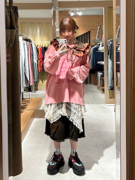「アイテム（その他小物）」を使った、ひなのさん（レディース・159cm）の秋コーディネート