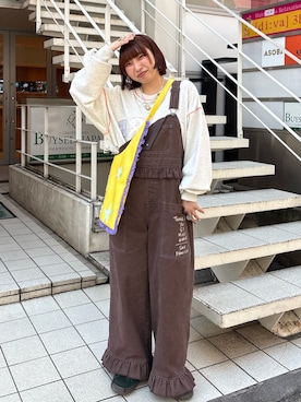「HELLO.SANFRANCISCO（ハローサンフランシスコ）の【HELLO.SANFRANCISCO/ハローサンフランシスコ】スターパッチチュールフリルショルダー（ショルダーバッグ、イエロー系）」を使った、ひなのさん（レディース・159cm）の夏コーディネート