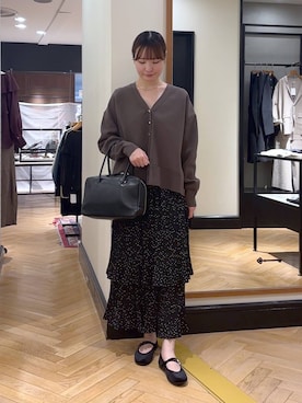 「アイテム（バレエシューズ）」を使った、ひぃ(588)さん（レディース・162cm）の秋コーディネート