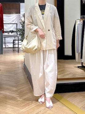 「A part by（アパートバイ）の≪追加3≫シアーWジャケット（テーラードジャケット、ベージュ系）」を使った、ひぃ(588)さん（レディース・162cm）の春コーディネート