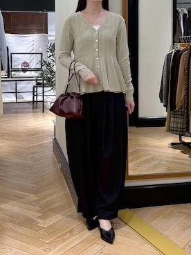 「A part by（アパートバイ）のキンチャクミニショルダバッグ（ショルダーバッグ、レッド系）」を使った、ひぃ(588)さん（レディース・162cm）の秋コーディネート