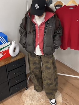 「アイテム（カーゴパンツ）」を使った、ゆいころさん（レディース・158cm）の秋コーディネート