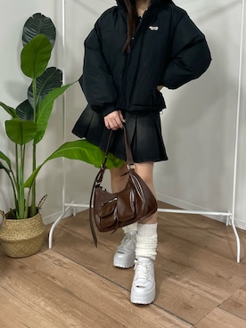 「アイテム（デニムスカート）」を使った、ゆいころさん（レディース・158cm）の秋コーディネート