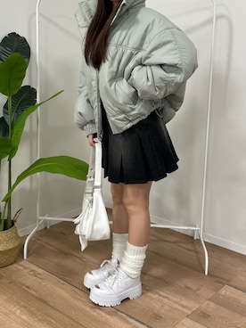 「アイテム（デニムスカート）」を使った、ゆいころさん（レディース・158cm）の秋コーディネート