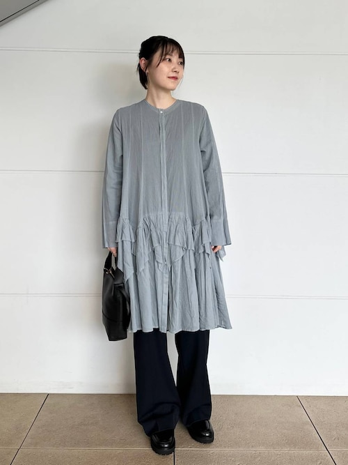 Curensology(カレンソロジー)/ランダムフリルアキハボイルブラウス